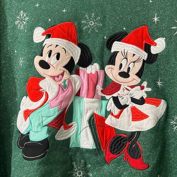 Mickey and Minnie Disney Christmas sweatshirt size 3x - Picture 2 of 7